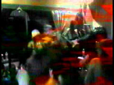 Manik - B in Revolution Bar, San Cristobal