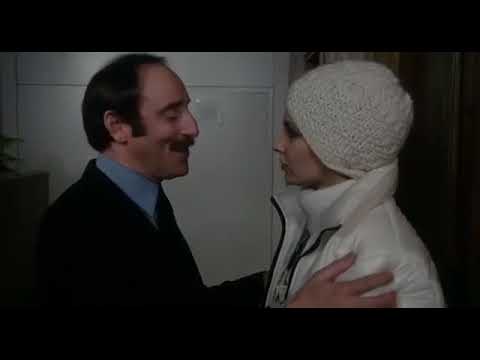Renzo Ozzano in "La maestra di sci" di Alessandro Lucidi (1981)