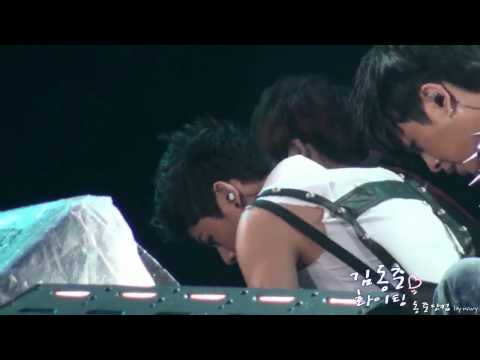 [FANCAM] 100522 ZE:A Dongjoon - Man2Man, R2 + All Day Long