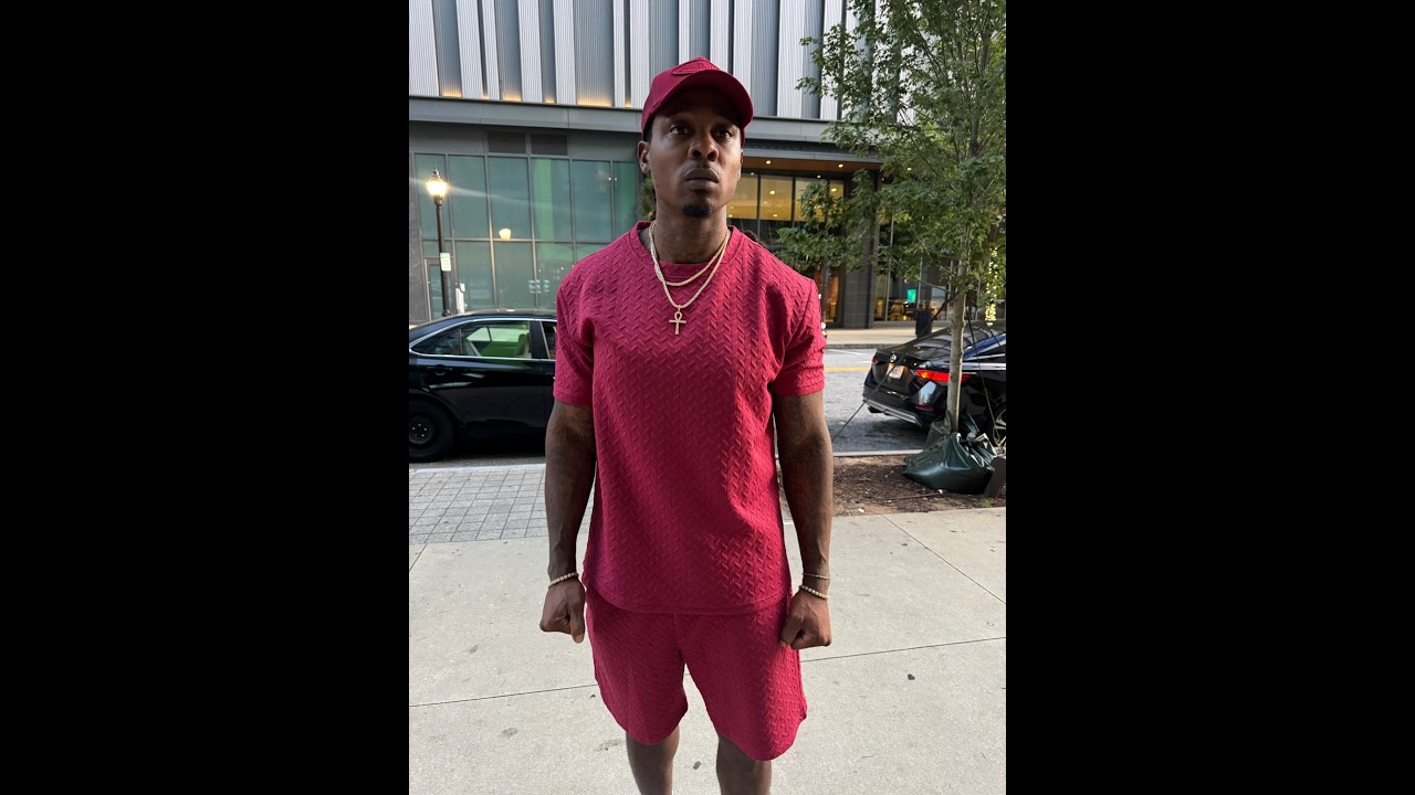 When D pulls up to Erica’s job to see about AL!