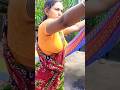 কখন আবার বৃষ্টি নামে তাই আগেভাগে জামা�