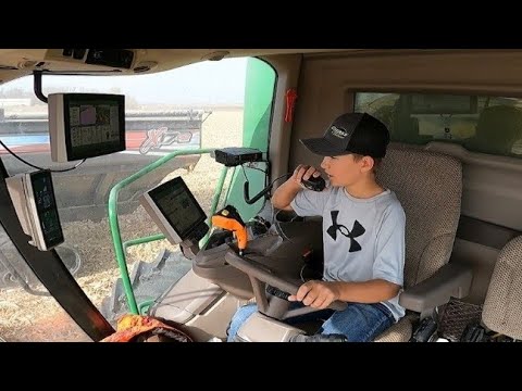 , title : 'New Combine Operator with His Own Vlog Camera - 13 YEARS OLD!!'