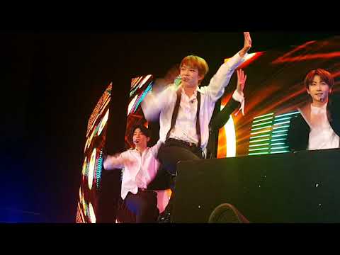 VERIVERY IN TORONTO 2019 - Ring Ring Ring