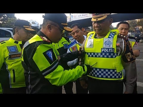 Asites dan potensi Maksimum kesenangan penis kecil