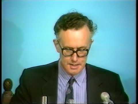 BBC1 ONE - BREAKING NEWS FALKLANDS 1982? Betamax Transfer.