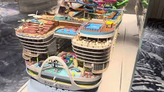 Icon of the Seas Replica bigger then Wonder of the Seas Replica