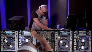 Roger Sanchez - Live @ DJsounds Show 2013