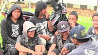 Download lagu Aksi Kejar kejaran warnai Razia Anak Punk dan Pengamen mp3