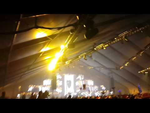 Mat Zo @Escape 2015 in The Ghouls Graveyard!