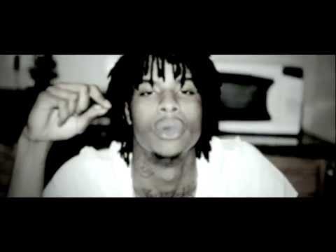 Mikey Dollaz (M.I.C) - Mad Bitches - Visual By @BIGHOMIEENT