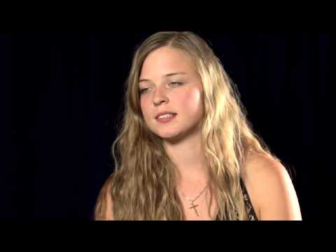 Liz Bills  Road To Hollywood Interviews   AMERICAN IDOL SEASON 12720p H 264 AAC