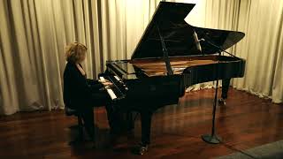 At home with Gabriela Montero. Fantaisie-Impromptu, F.Chopin.