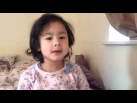 Yashvi wishing happy birthday to mummy