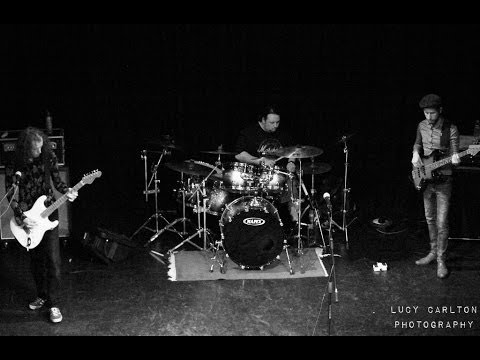 Dave Simpson Trio - Voodoo Child (Slight Return) Live Cover