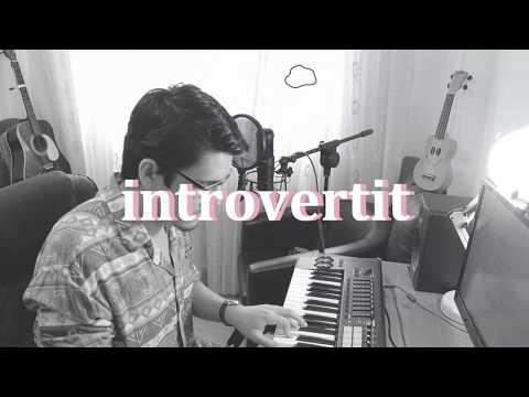 Daniel Pirvan - Introvertit (Astept o zi mai buna)