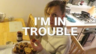 I'M IN TROUBLE (11/12/2015)