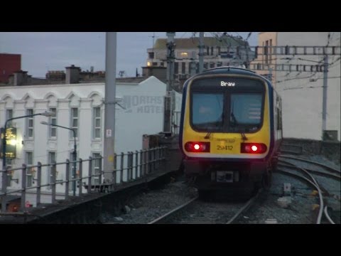 IE 29000 Class DMU Train number 29412 - Connolly Station, Dublin