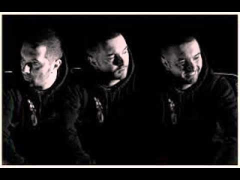 Musteeno - La Mia Storia (prod. 'Mbatò)