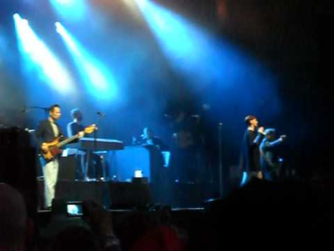 HOOVERPHONIC/ Ronquières Festival 2014 --