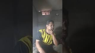 Download lagu Duduk melamun Vocal :Wiwiek Abidin Lagu ini sangat mengesankan buat orang yang sedang jatuh cinta mp3