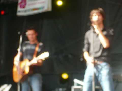 Nick en Simon Pak maar mijn hand live@evers staat op radio 538