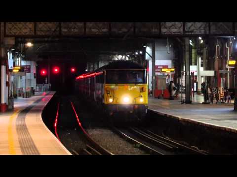 87002 arrives into Preston