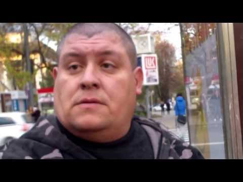 Curaj.TV - Șofer de taxi agresiv în Scuarul Europei