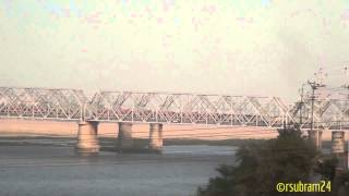 preview picture of video 'Chennai Rajdhani Crossing Krishna River Bridge'