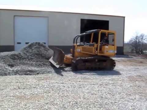 Dressta TD-9M dozer for sale | sold at auction April 25, 2013
