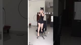 Download lagu Tik tok loli pamer paha mulus mp3