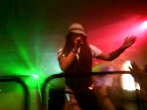 dizstruxshon 4th april 09