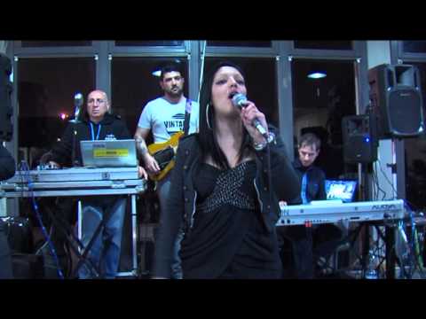 roberta bella cena spettacolo davide saitta gaetano licausi