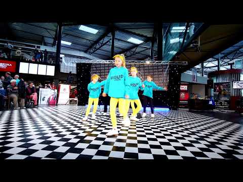 URBAN STYLE 2019 - Big Up Crew (8-11 LAT)