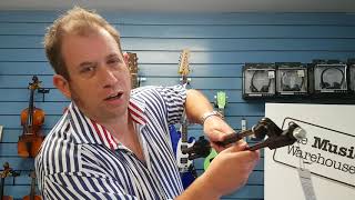 Video thumbnail for König & Meyer Microphone Stand 21070 by huttvalleyukuleleorchestra