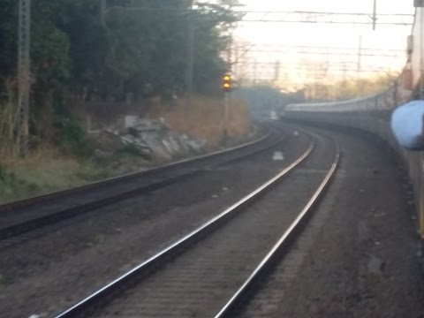 33 in 1.. DECCAN QUEEN skipping EVERY STATION from CST to Karjat!!!