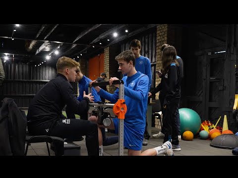 SPORTA ZINĀTNIEKI NO NYSA SWEDEN TESTĒJA RFS ACADEMY FUTBOLISTUS