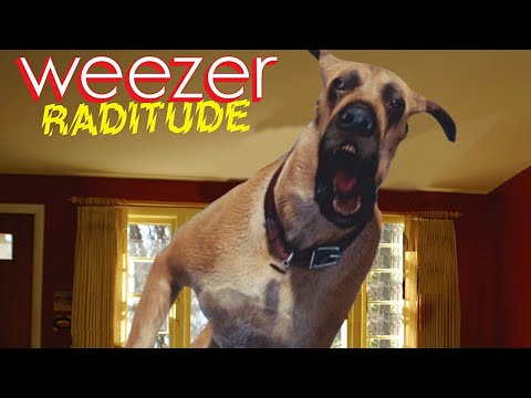 Marmaduke (2010) - (If You're Wondering If I Want You To) I Want You To (Weezer)