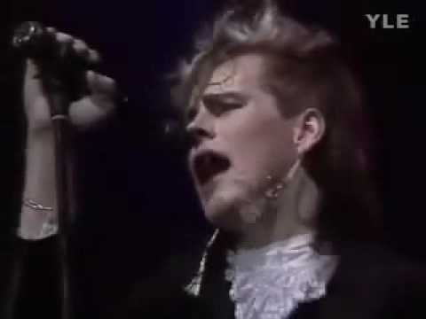 Dingo: Levoton Tuhkimo (live 1986)