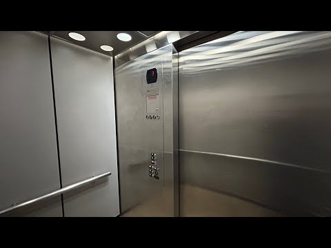Otis Series 5 Hydraulic Elevator at Comfort Suites - Twinsburg, OH