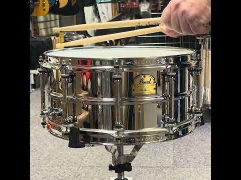Pearl Ian Paice Signature Snare Drum 14" x 6.5"– Deep Purple Drummer’s Signature Chrome Beaded Snare