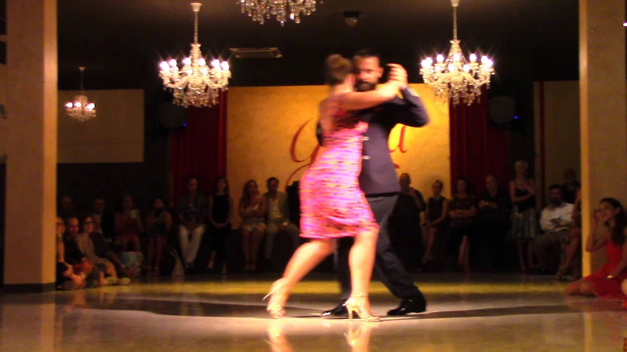 Maja Petrović  & Marko Miljević  - "Milonga del 83" - D´Arienzo/Reynal - 3 (Milonga)