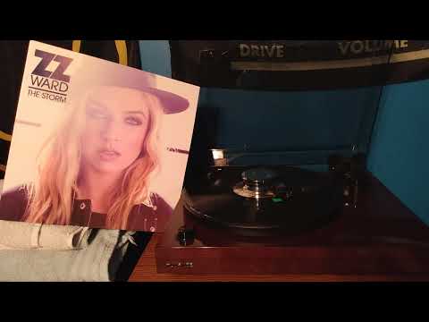 ZZ Ward featuring Gary Clark Jr. "Ride"