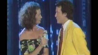 Gigliola Cinquetti - Abbassando