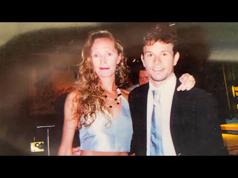 Stolen photo album that documents 'The Perfect Storm' filming returned to Gloucester bar