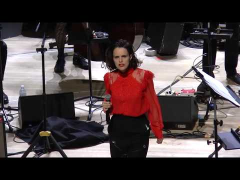ANNA CALVI - Lazarus (David Bowie Cover)