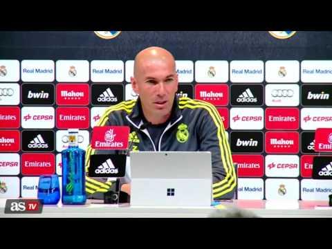 Zidane tira de español cuando no le sale la palabra en francés 2016 HD