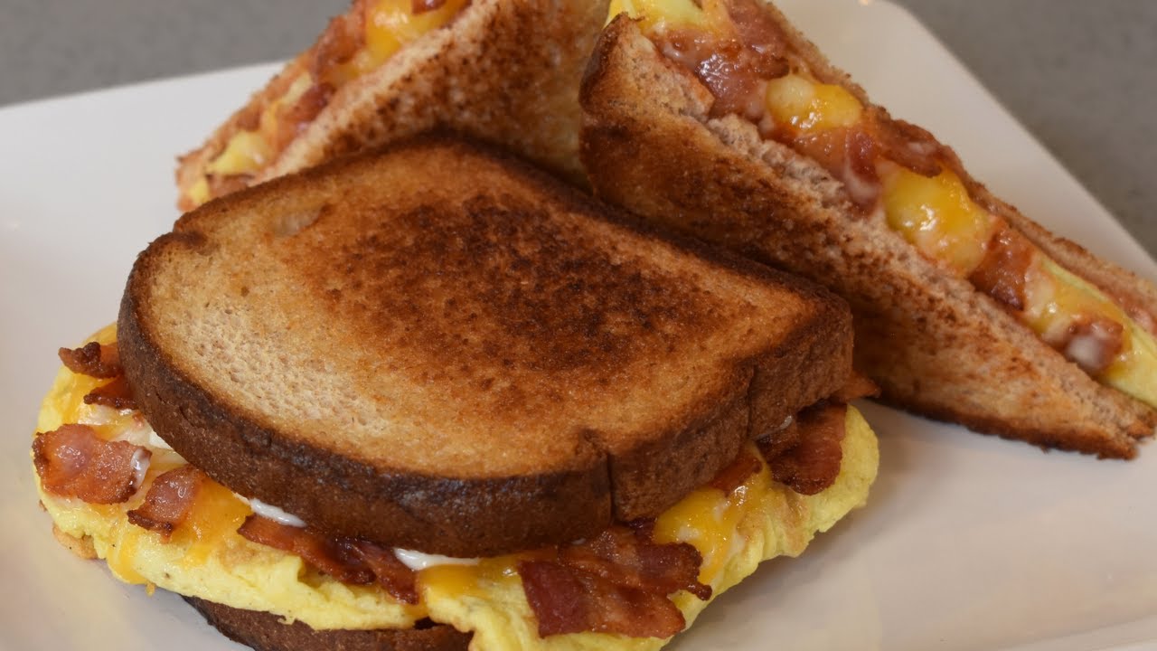 How to Make the Perfect Bacon Egg Sandwich (Better Than a Diner!)