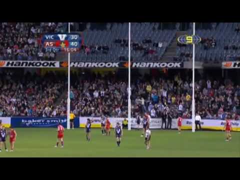 Hamish & Andy-09 AFL Legends Match Highlights