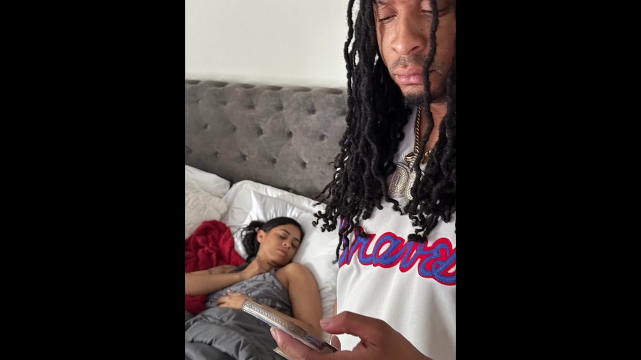 When DC goes through Rosey’s phone and finds what he’s looking for!!!