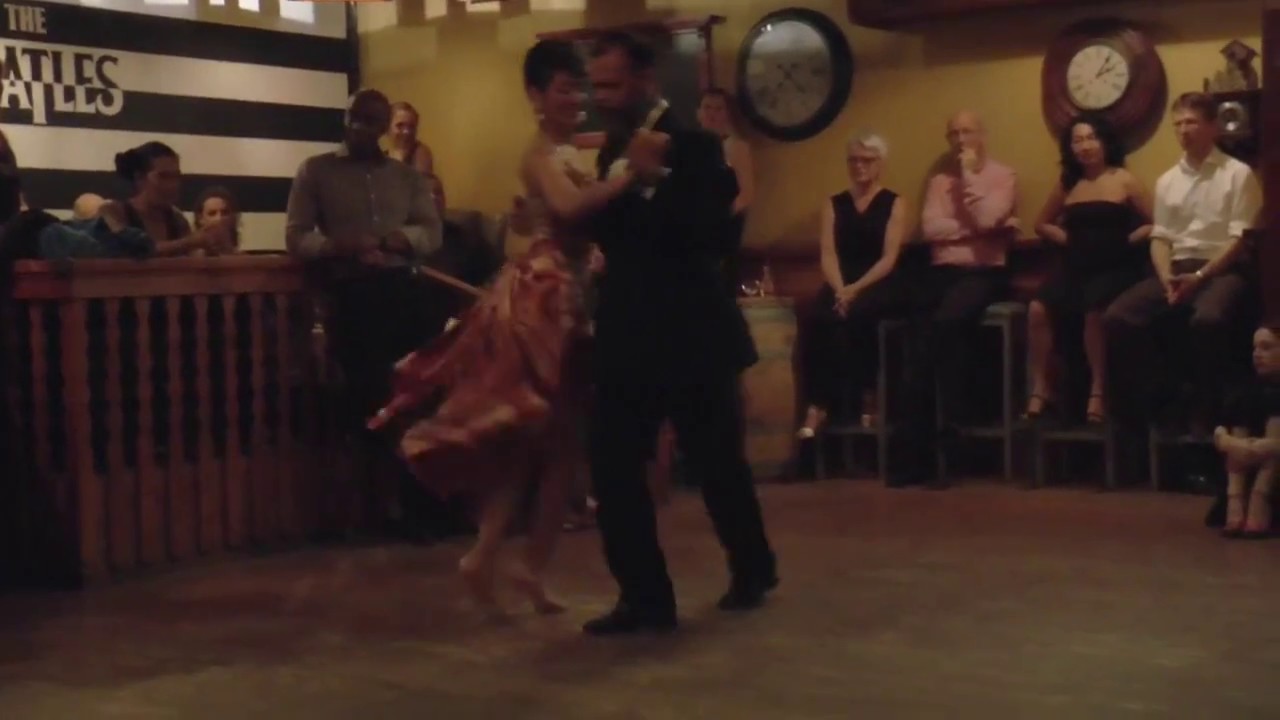 Fabian Peralta & Josefina Bermudez in Milonga Porteña (4) "Mano Brava"A.Troilo